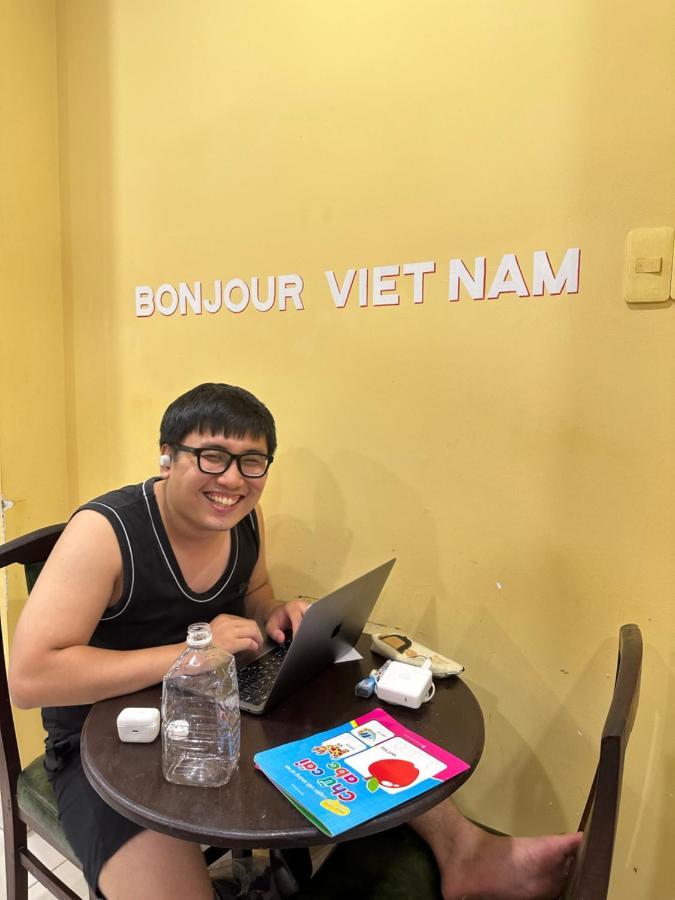 Mai Ngoi Hostel Ho Chi Minh-stad Buitenkant foto